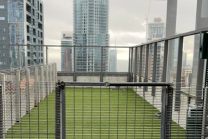 The Ultimate Guide to Using Artificial Turf for Rooftop Deck Design