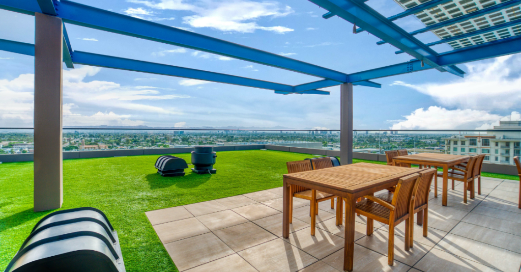 Ultimate Guide to Using Artificial Turf for Rooftop Deck Design