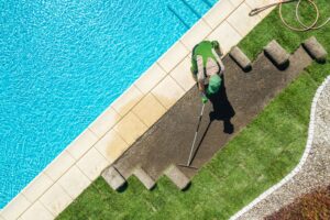 Artificial Turf Around Pools: What Actually Works in Texas and Florida