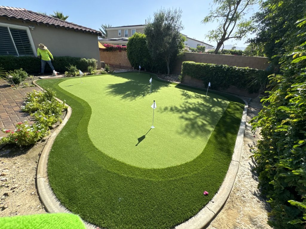 Synthetic Grass Putting Green