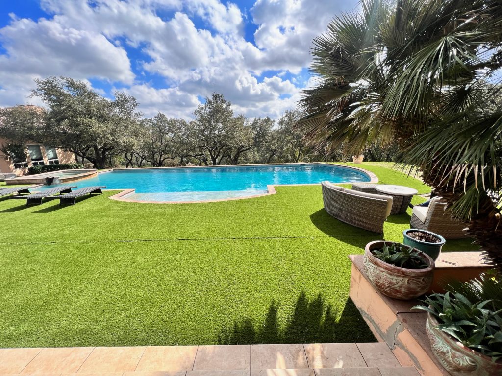 Artificial Grass Hamptons Style Pool Area