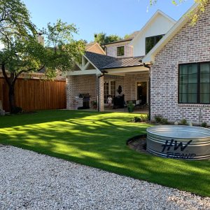 Transforming a Dallas Backyard with Artificial Grass