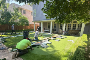 Artificial Grass Installation: What Texas and Florida Homeowners Should Expect