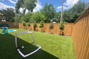 Fake Grass for Your Yard: A Texas and Florida Homeowner’s Guide